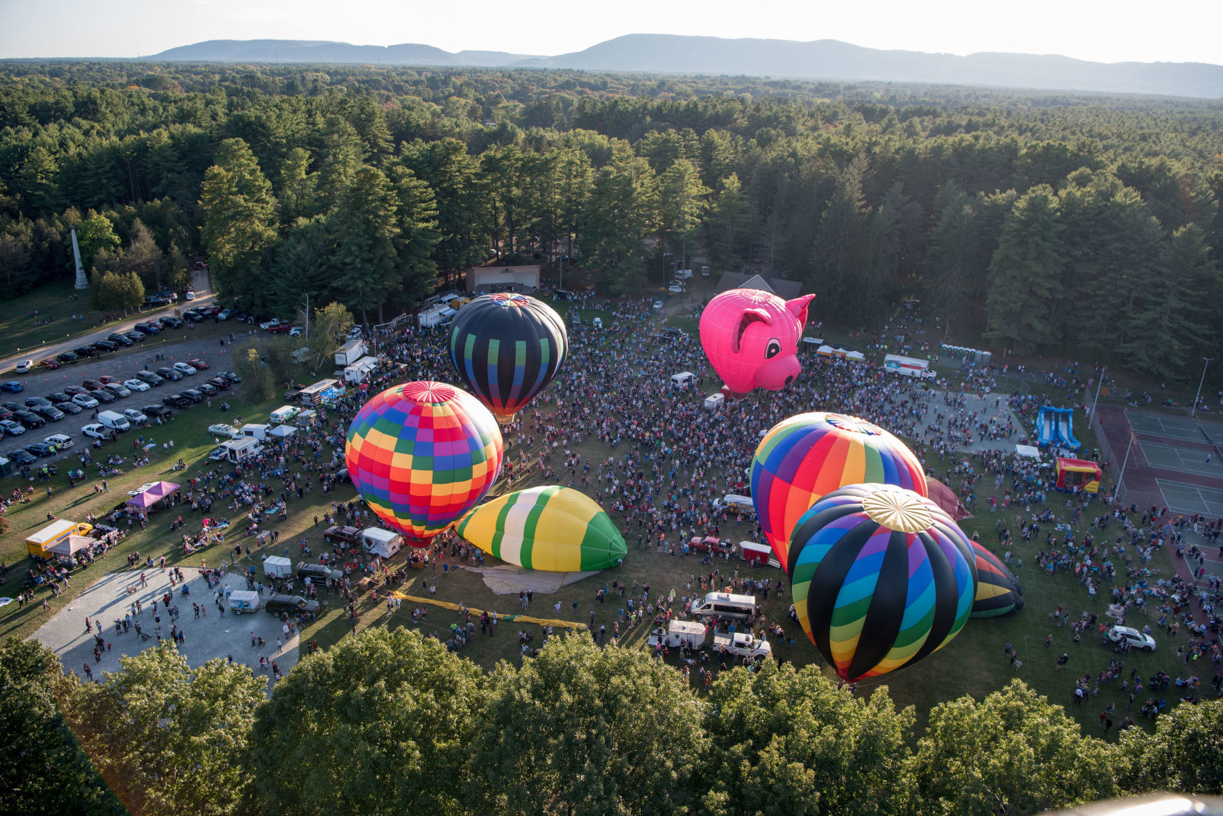 2019-ThursdayBalloons-1.jpg